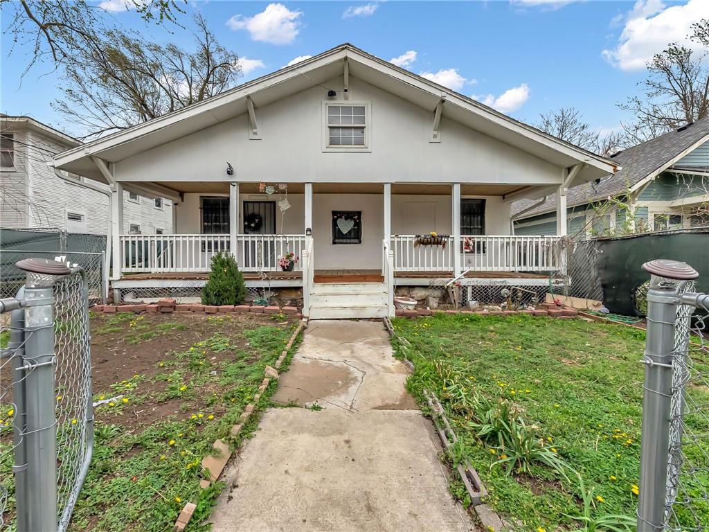 Photo of 417 Wallace Avenue Kansas City MO 64125
