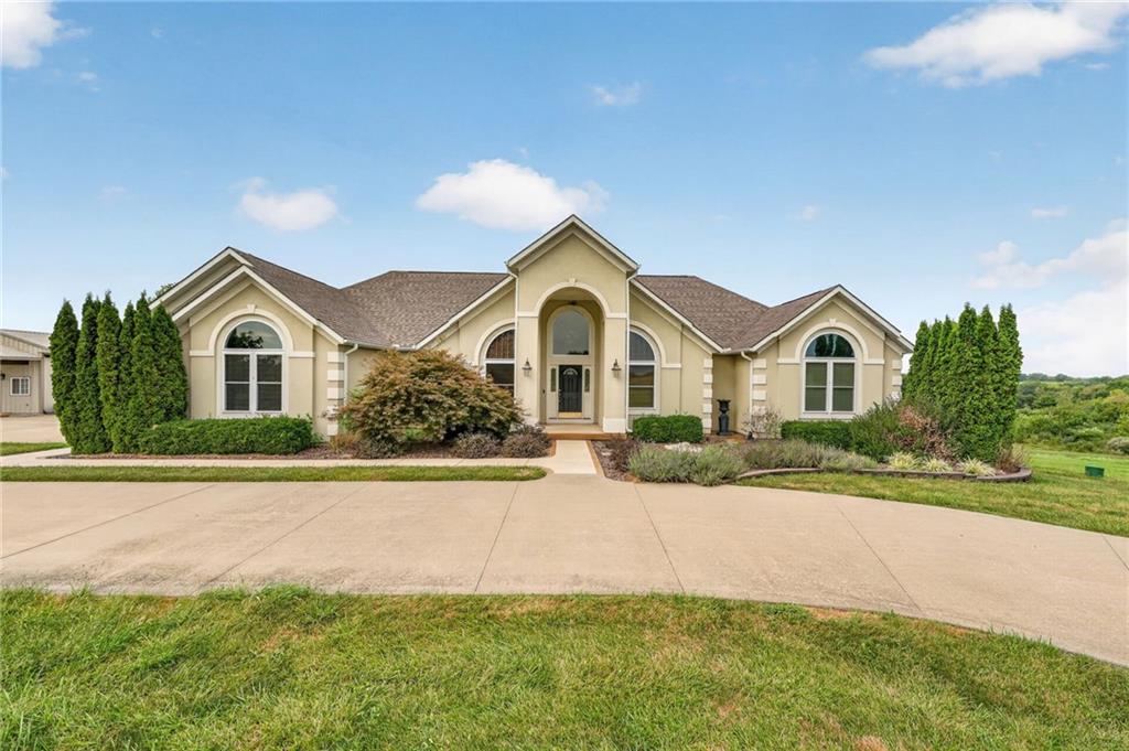 Photo of 10030 Airfield Lane Richmond MO 64085