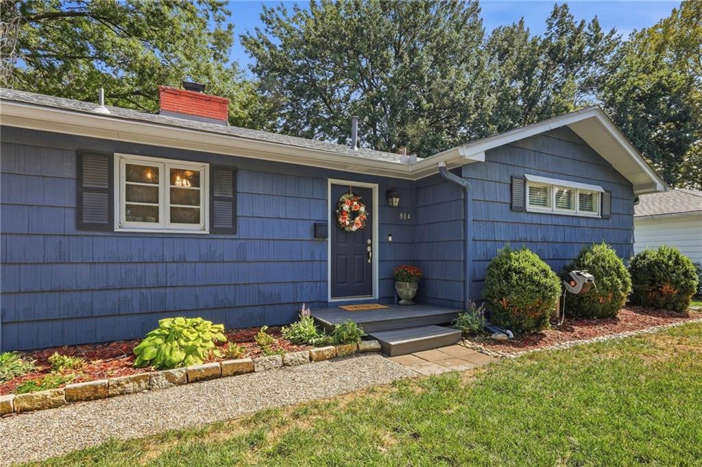 Photo of 804 S Brentwood Street Olathe KS 66061