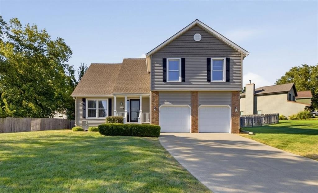 Photo of 10232 Tracy Avenue Kansas City MO 64155