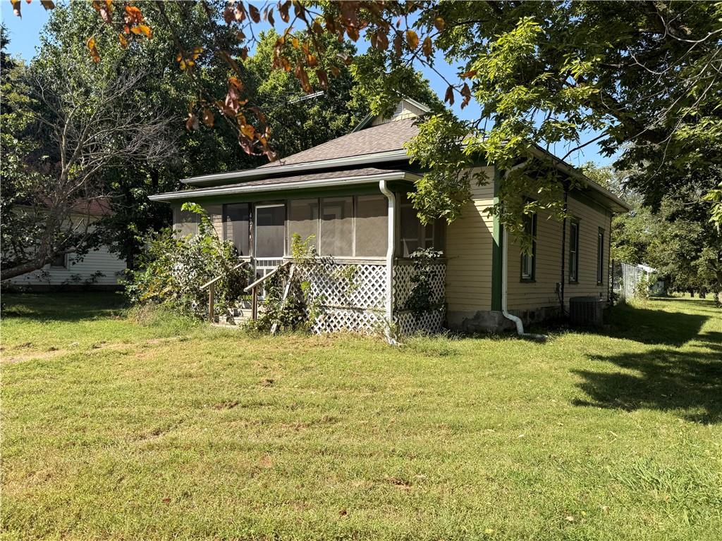 Photo of 437 Whiting Street Whiting KS 66552