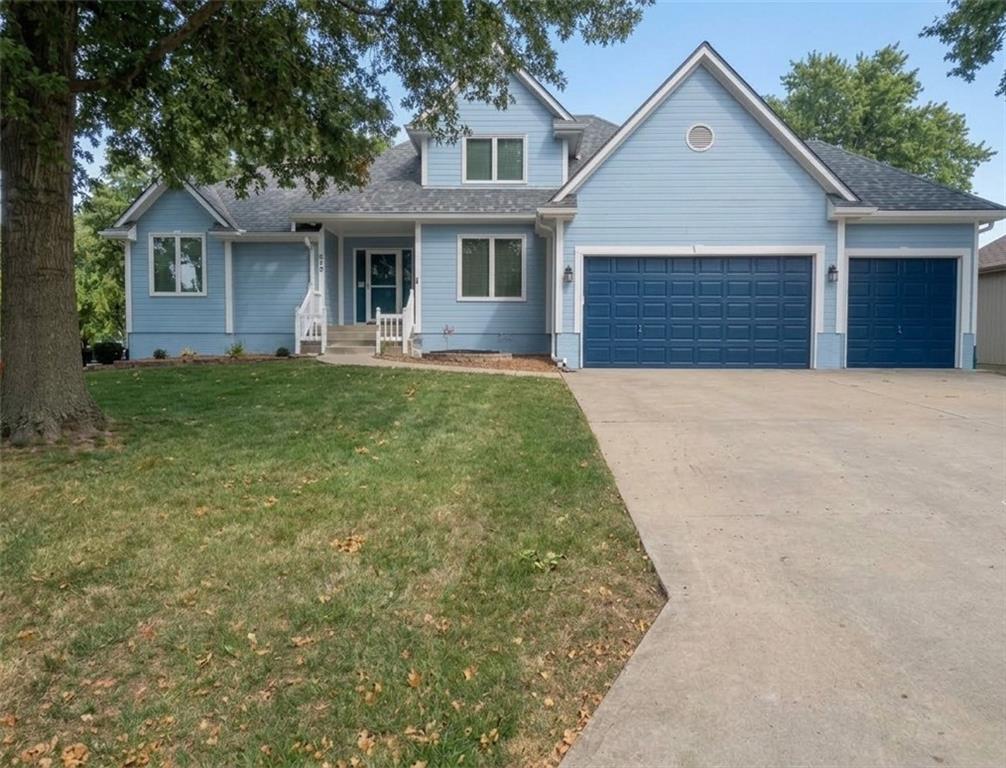 Photo of 910 Sweet Cherry Place Belton MO 64012