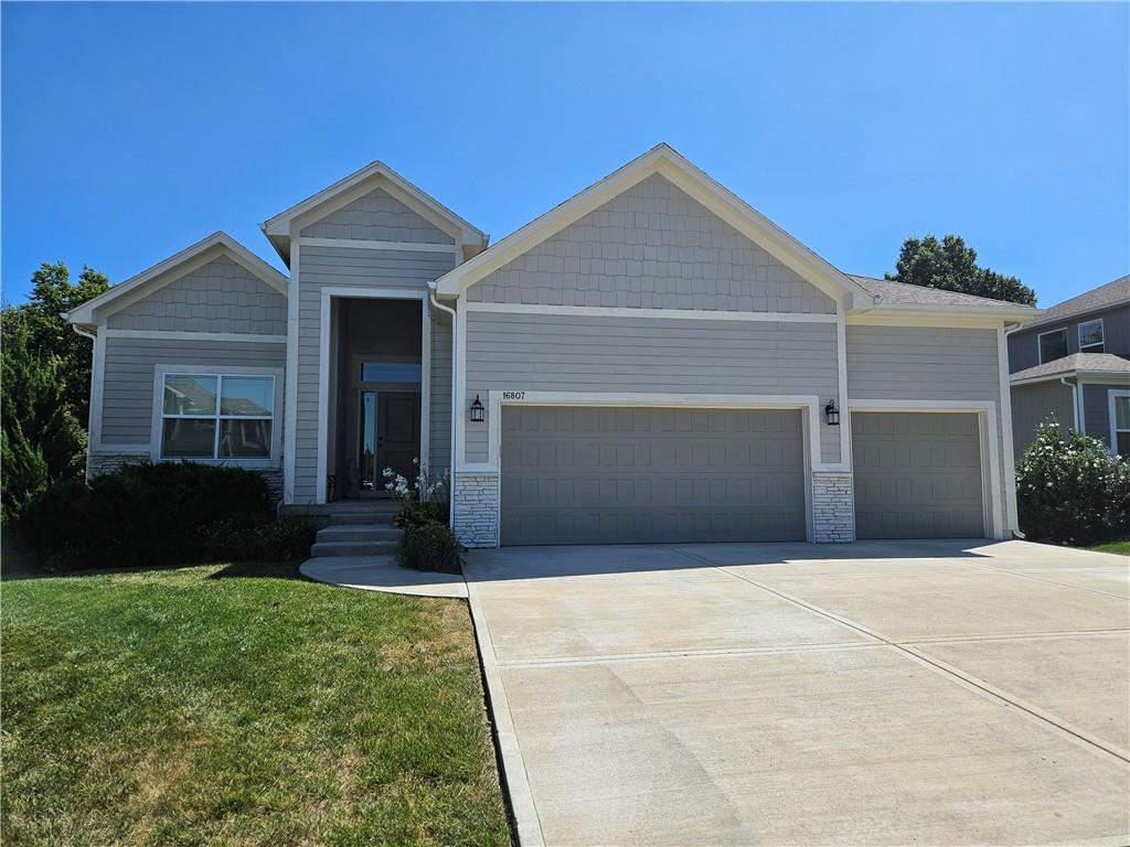 Photo of 16807 S Durango Street Olathe KS 66062