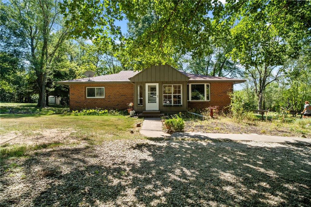 Photo of 20269 McLouth Road Tonganoxie KS 66086