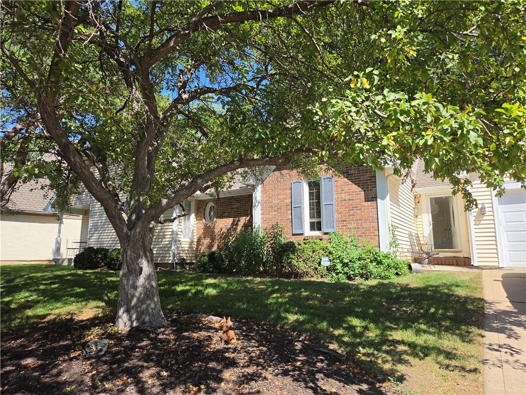 Photo of 4506 W 90th Street Prairie Village KS 66207