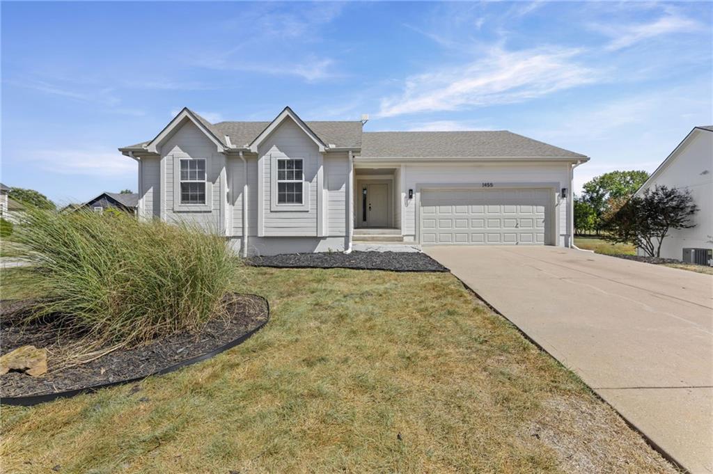 Photo of 1455 Starbrooke Drive Louisburg KS 66053