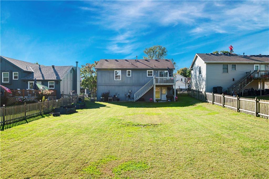 Photo of 11037 N Lewis Avenue Kansas City MO 64157