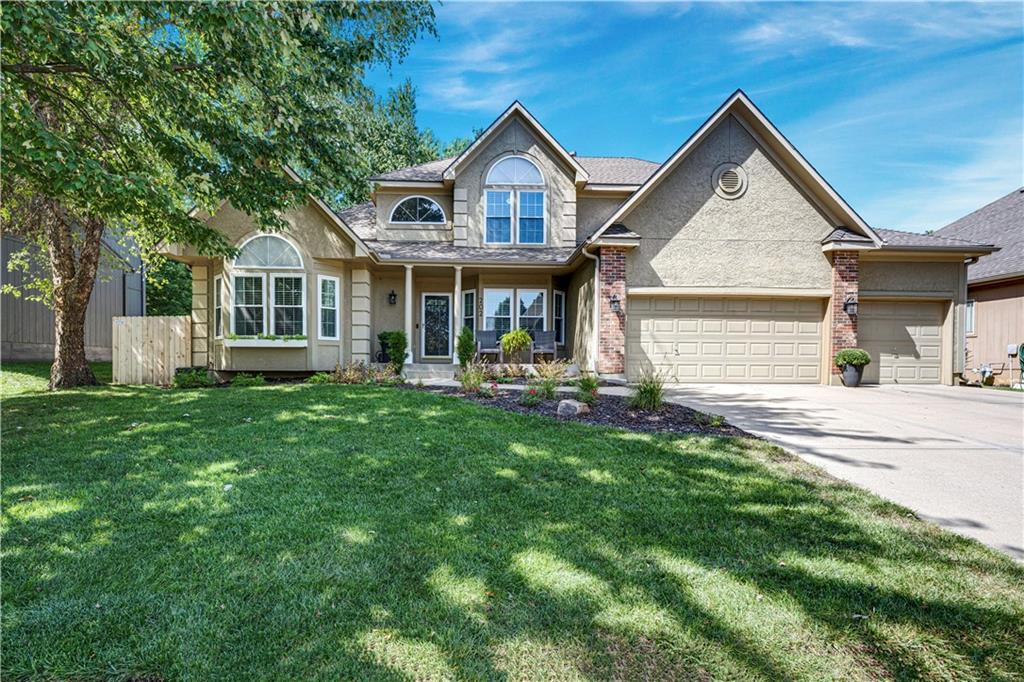 Photo of 202 Shoreline Drive Louisburg KS 66053