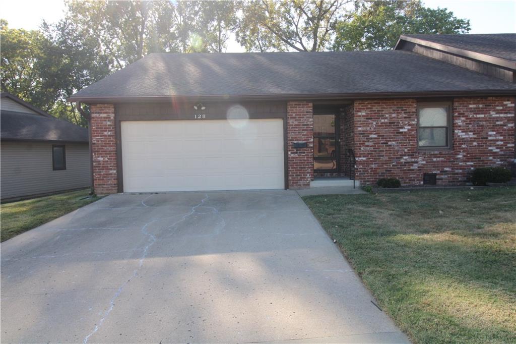 Photo of 128 S Ryans N/A St Joseph MO 64506