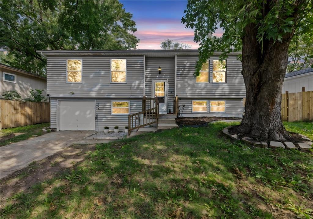 Photo of 108 W McDonald Street Edgerton KS 66021