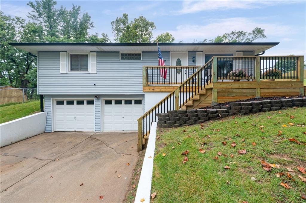 Photo of 15 Village Circle Drive Platte City MO 64079