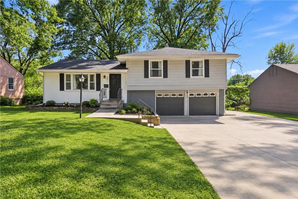 Photo of 9611 E 80th Terrace Raytown MO 64138