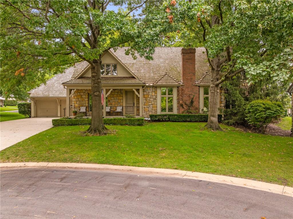 Photo of 61 Le Mans Court Prairie Village KS 66208
