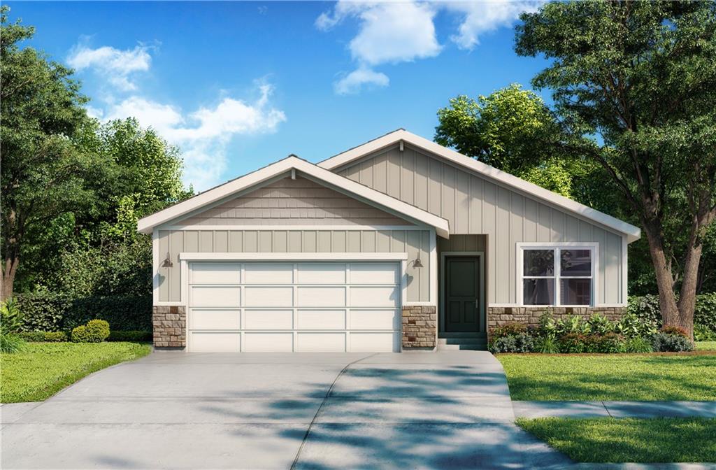 Photo of 813 Glenn Circle Raymore MO 64083