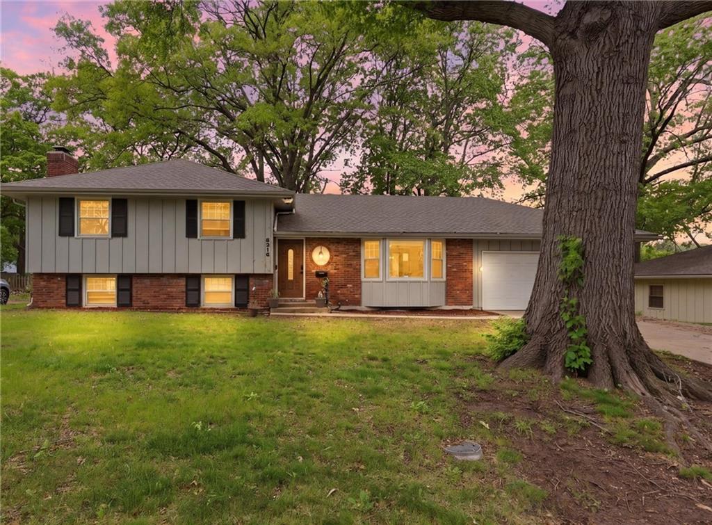 Photo of 6316 Hedges Avenue Raytown MO 64133