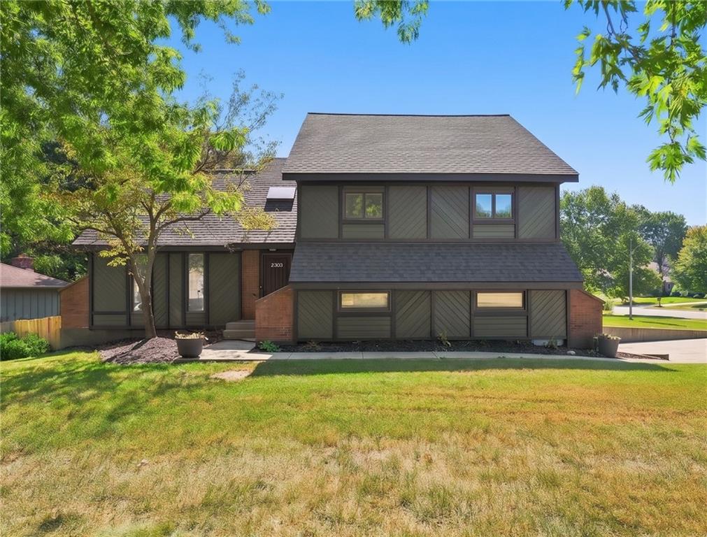 Photo of 2103 NE 79th Terrace Kansas City MO 64118