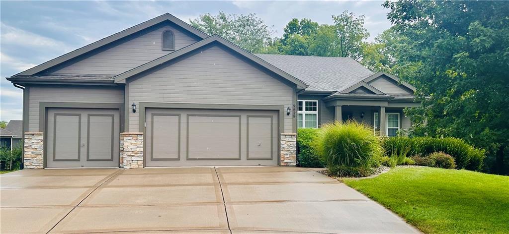 Photo of 9629 N Adrian Avenue Kansas City MO 64154