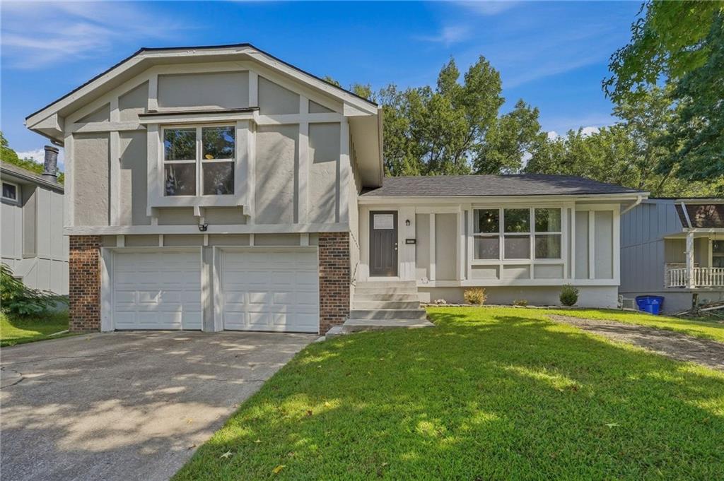 Photo of 14017 Winchester Court Grandview MO 64030