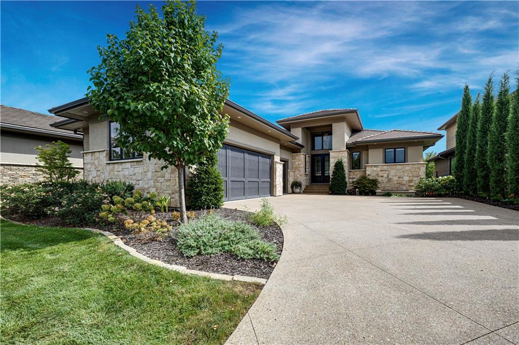 Photo of 6013 W 137 Street Overland Park KS 66223