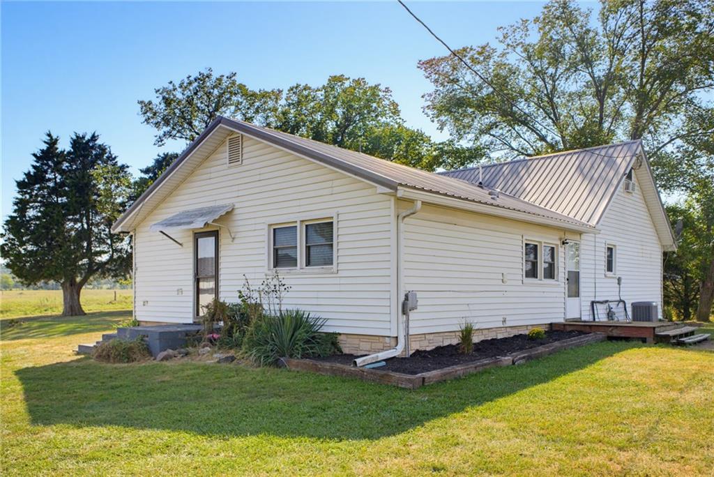 Photo of 13962 LIV 424 Road Chillicothe MO 64601