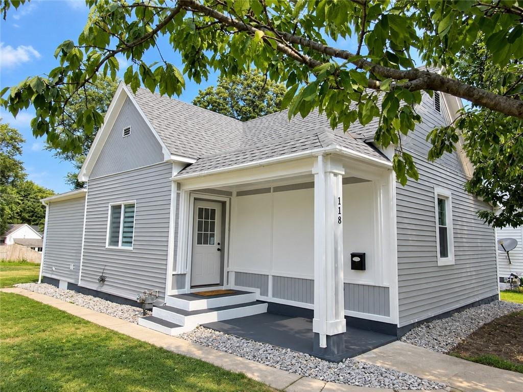 Photo of 118 S Quincy Avenue Sedalia MO 65301