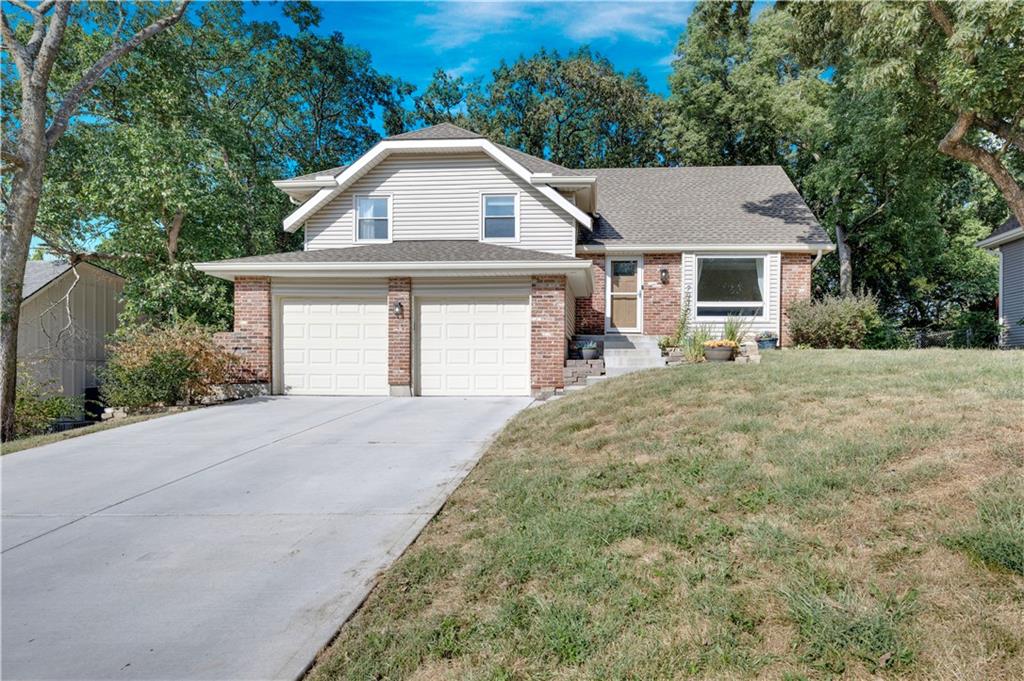Photo of 7910 Rene Street Lenexa KS 66215