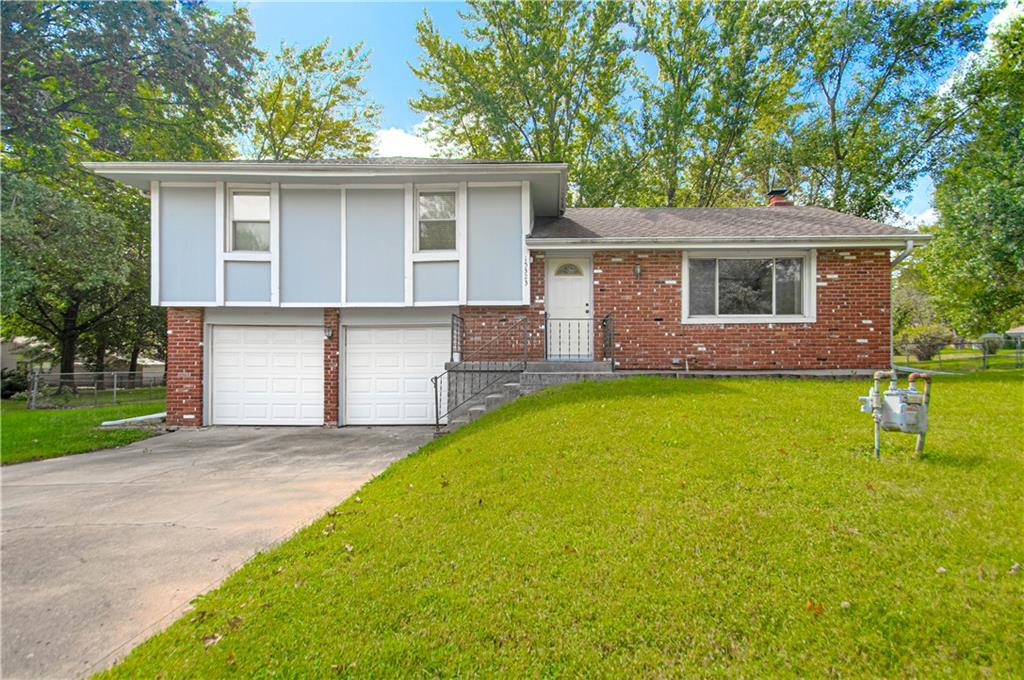 Photo of 15323 S Circle Drive Basehor KS 66007