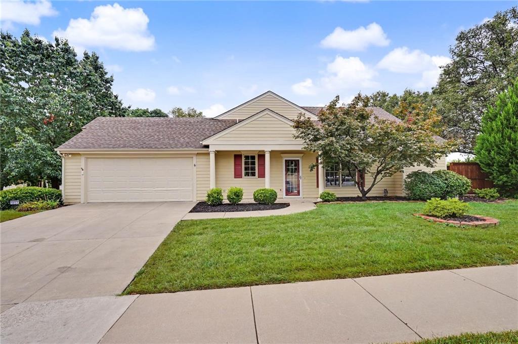 Photo of 5933 Longleaf Circle Lawrence KS 66049