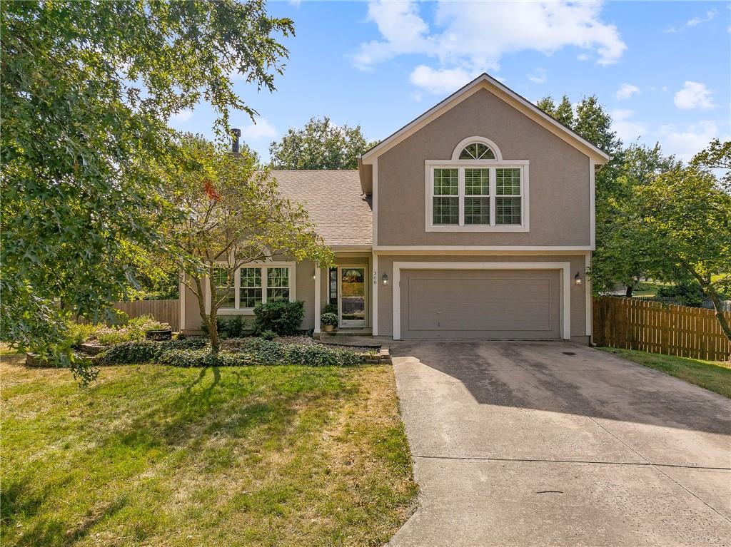 Photo of 308 N 15th Street Louisburg KS 66053