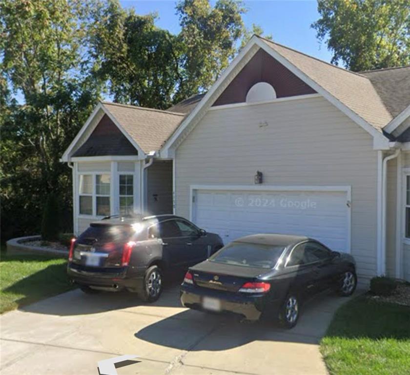 Photo of 4338 S Bryant Court #106 Independence MO 64055