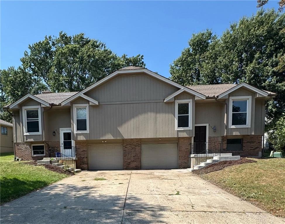Photo of 8132-8134 N Stoddard Avenue Kansas City MO 64152