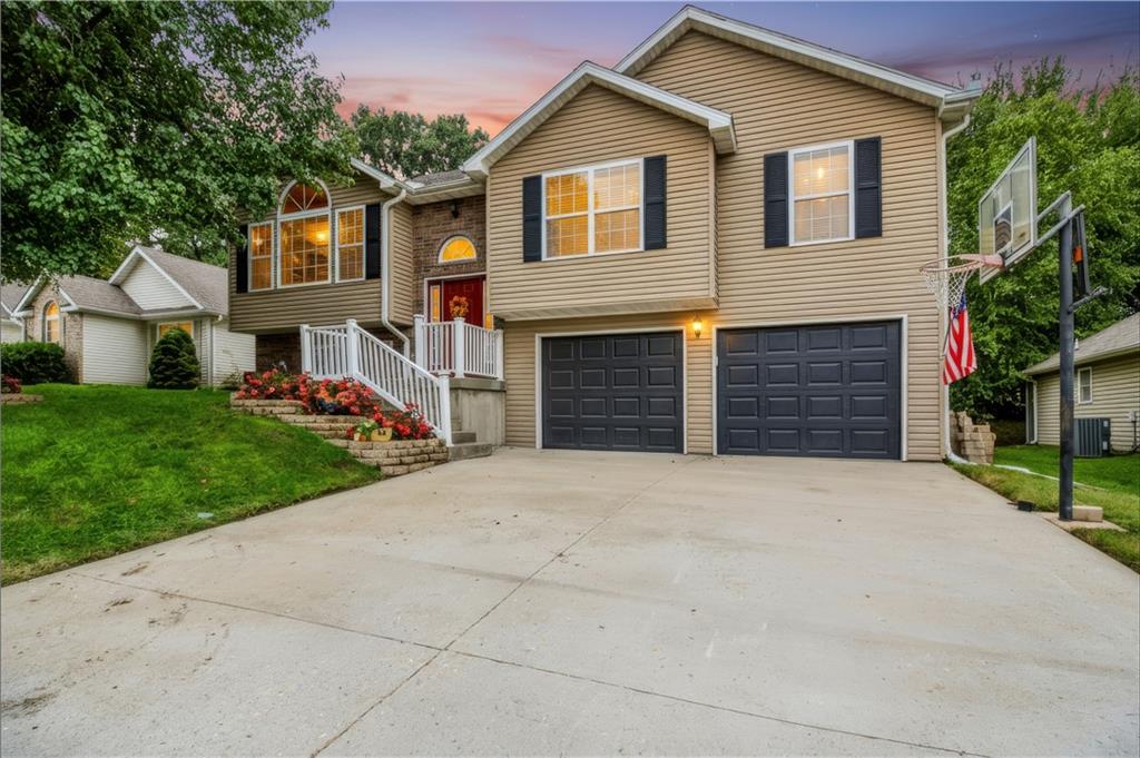 Photo of 1324 Fawn Lane Warrensburg MO 64093