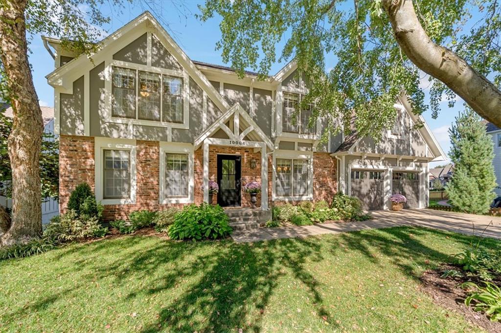 Photo of 10004 W 123rd Street Overland Park KS 66213