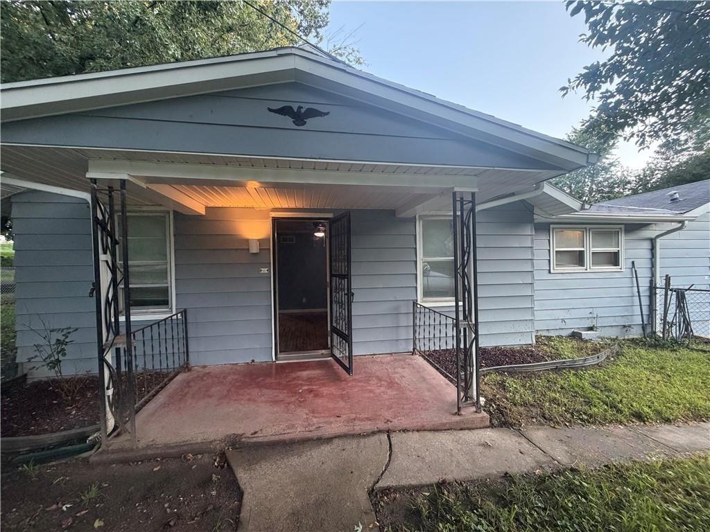 Photo of 1516 E Highland Avenue St Joseph MO 64505