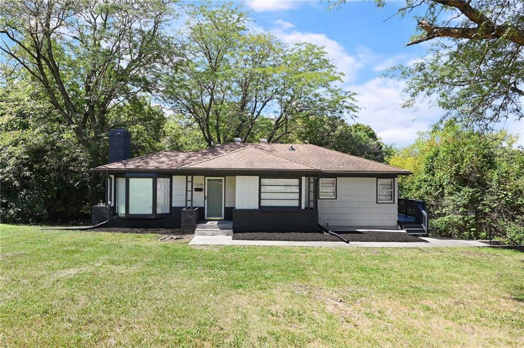 Photo of 7210 Hullwood Avenue Kansas City MO 64133
