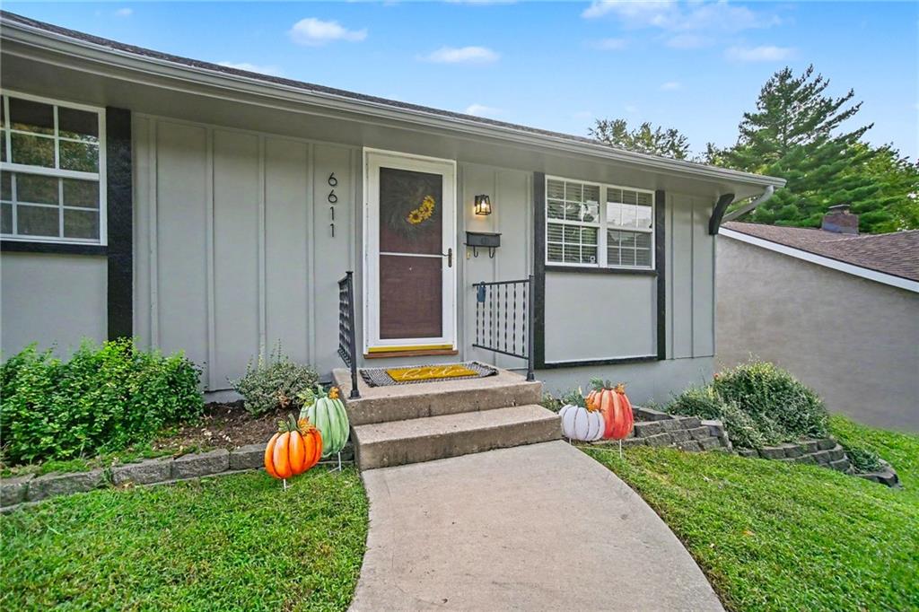 Photo of 6611 N Agnes Avenue Gladstone MO 64119
