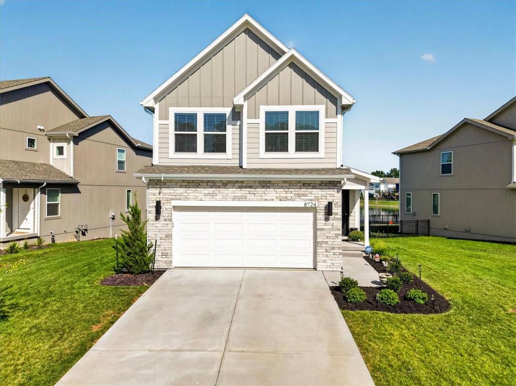 Photo of 8724 SW Brickell Drive Blue Springs MO 64064