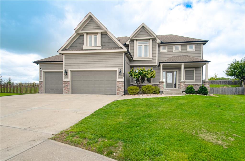 Photo of 400 Yolanda Circle Kearney MO 64060