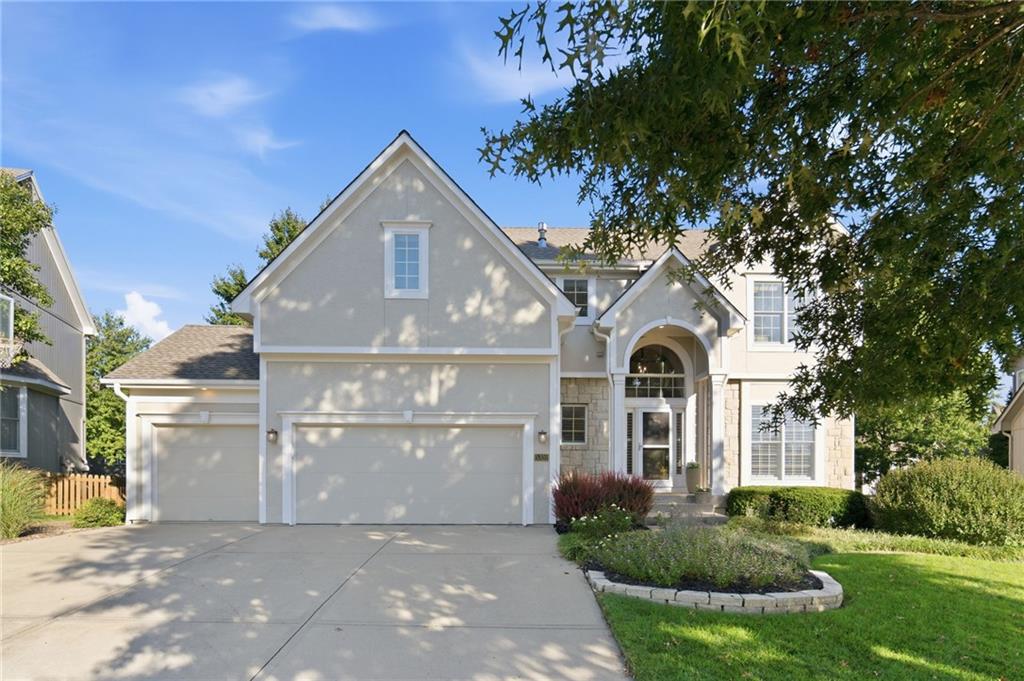 Photo of 5320 W 160 Street Overland Park KS 66085
