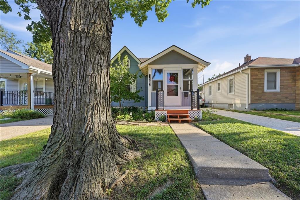 Photo of 1407 E 24th Avenue North Kansas City MO 64116