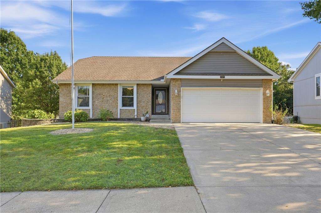Photo of 1505 NE 102nd Street Kansas City MO 64155