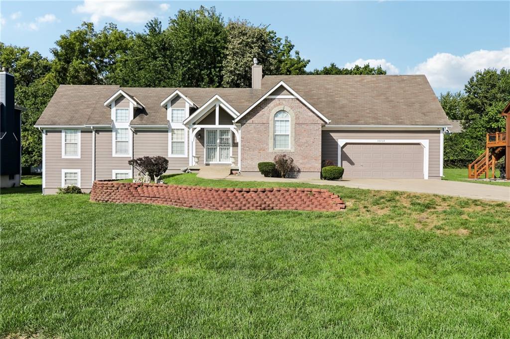 Photo of 10738 W Longview Parkway Kansas City MO 64134