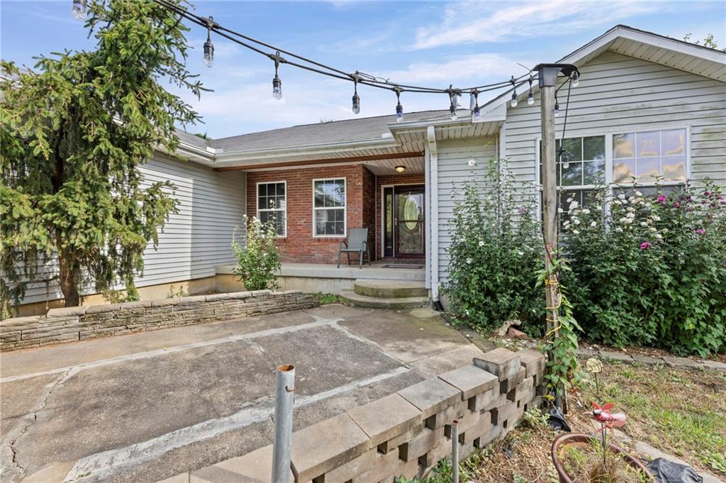 Photo of 24129 Hollingsworth Road McLouth KS 66054