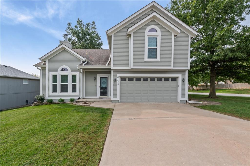 Photo of 21415 W 52nd Street Shawnee KS 66218