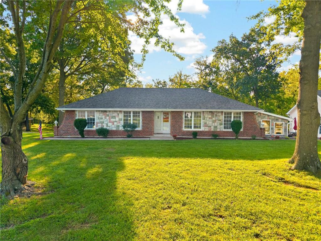Photo of 15007 Northern Hills Drive Holt MO 64068