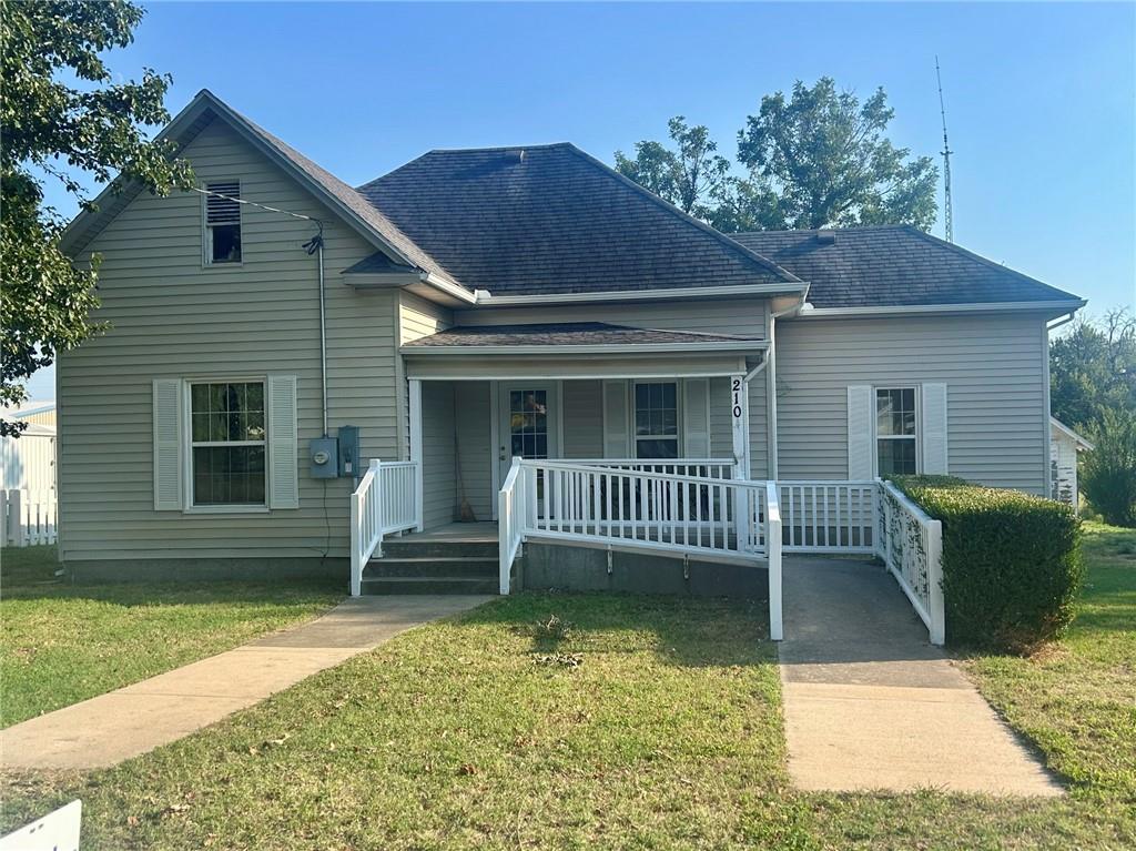 Photo of 210 Main Street Galesburg KS 66740