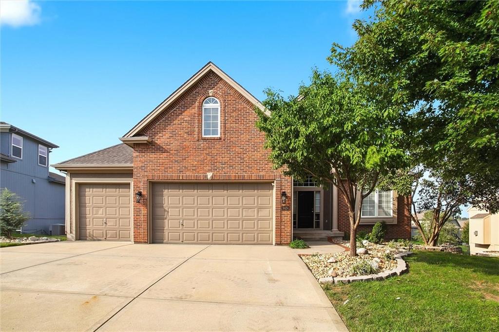 Photo of 9424 N Hunter Avenue Kansas City MO 64157