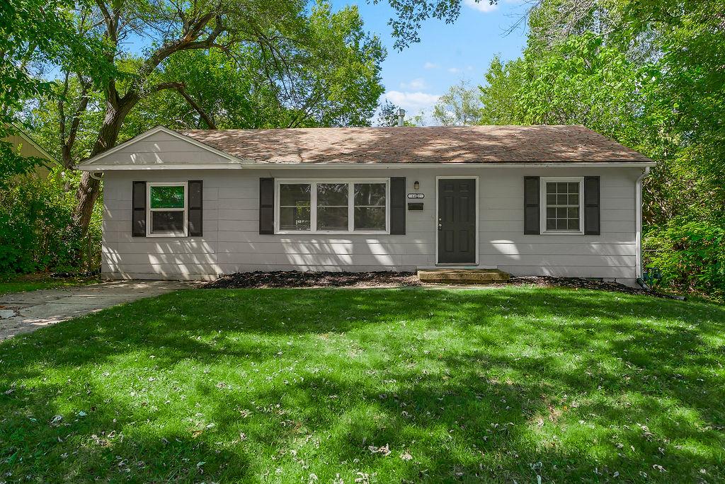 Photo of 6402 E 149th Terrace Grandview MO 64030