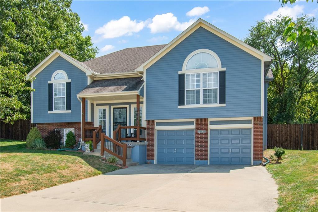 Photo of 1601 Kimberly Court Greenwood MO 64034