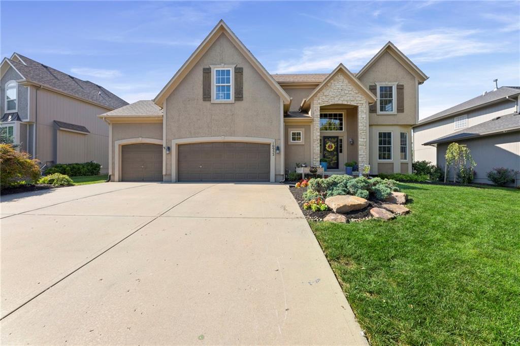 Photo of 10952 S Barth Road Olathe KS 66061